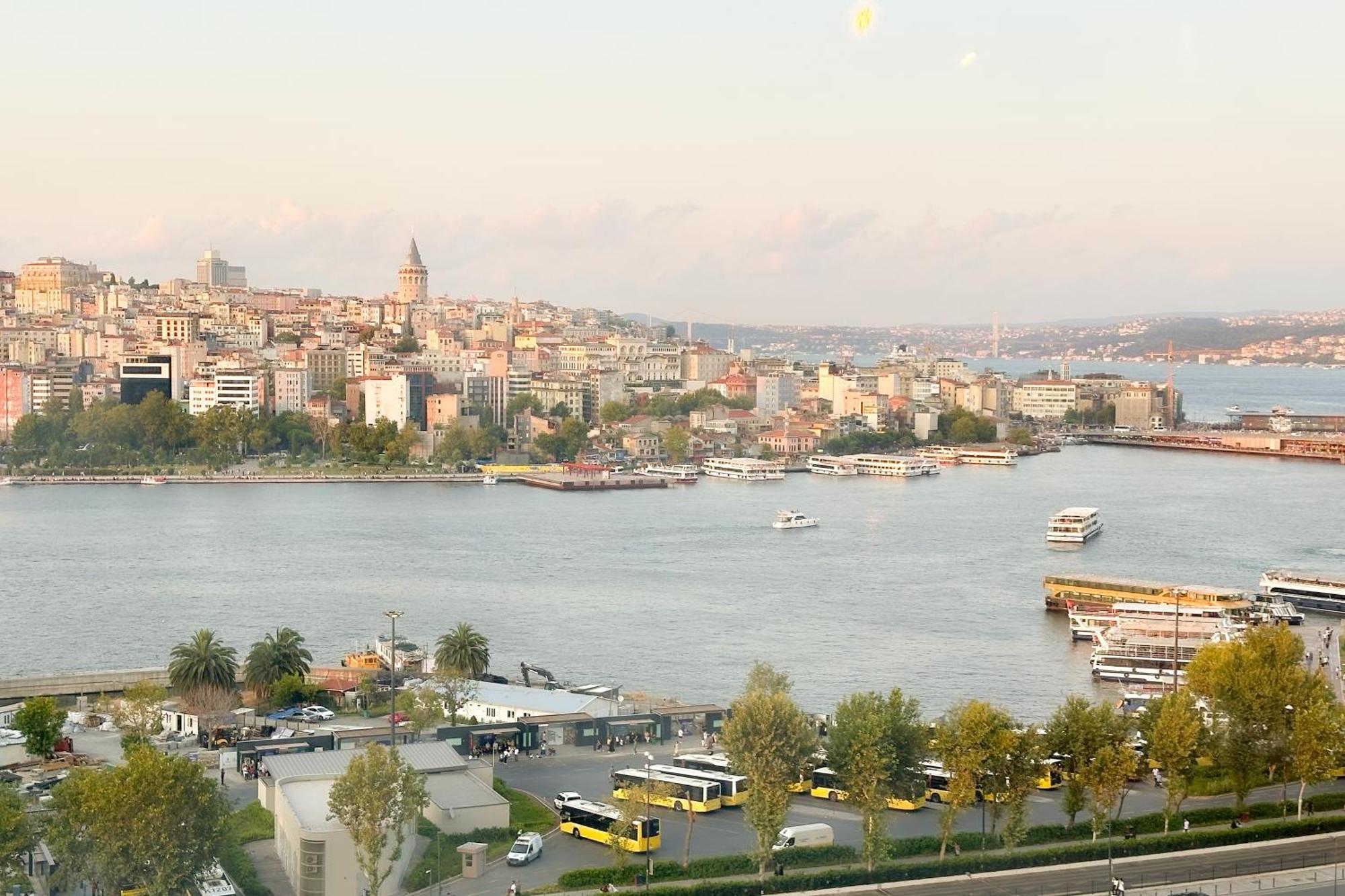 The Halic Bosphorus Hotel Istanbul Exterior photo
