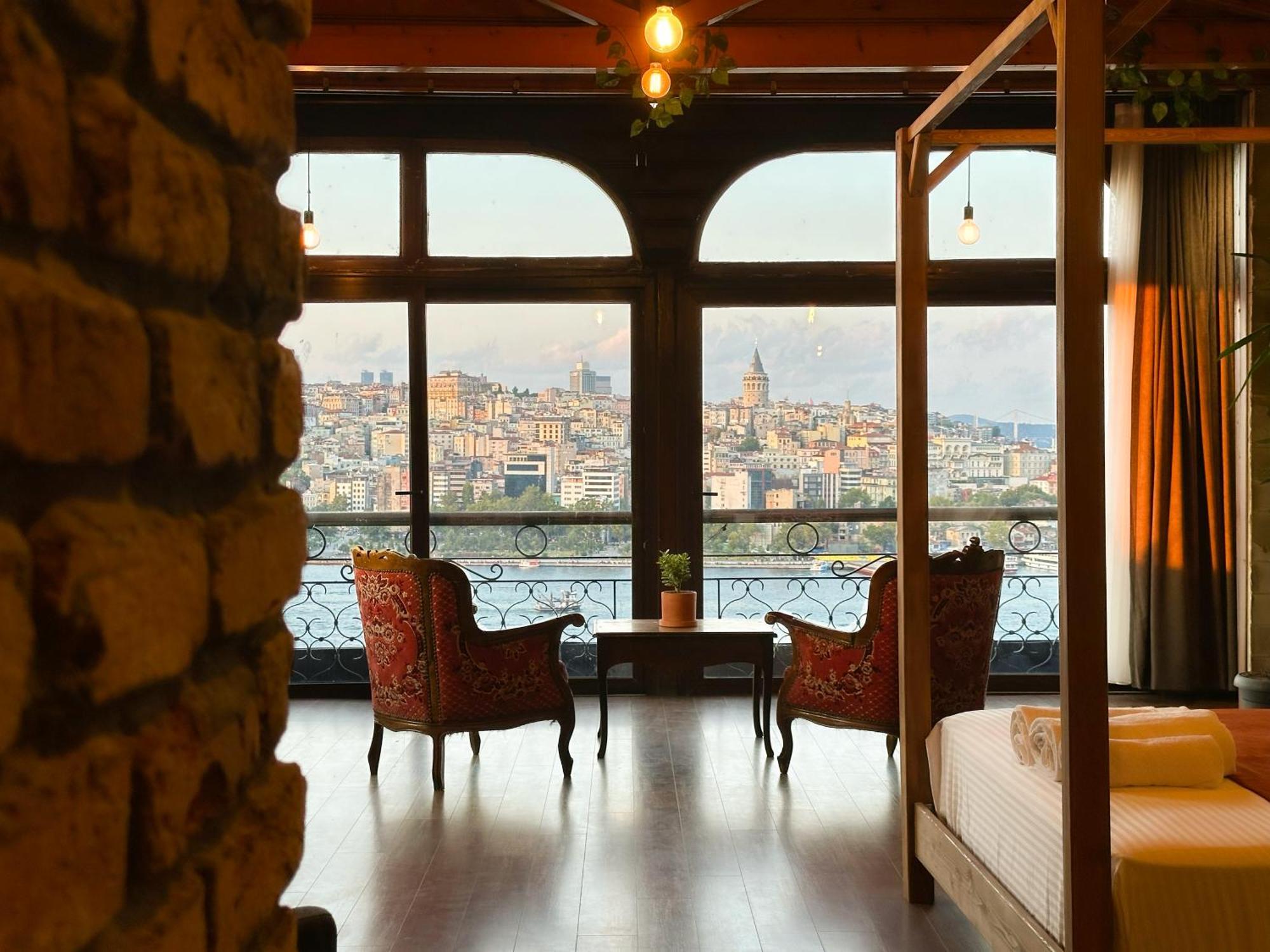 The Halic Bosphorus Hotel Istanbul Exterior photo