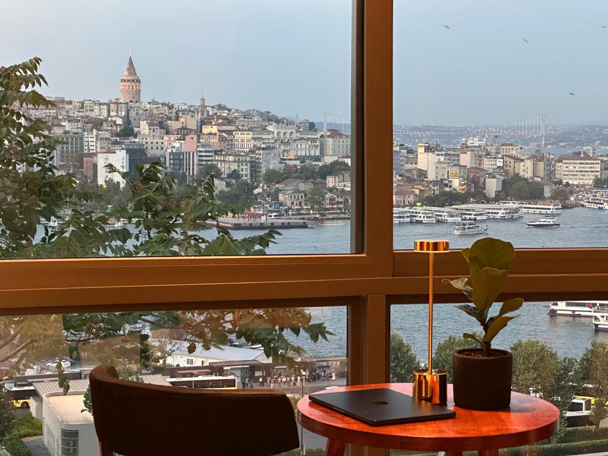 The Halic Bosphorus Hotel Istanbul Exterior photo