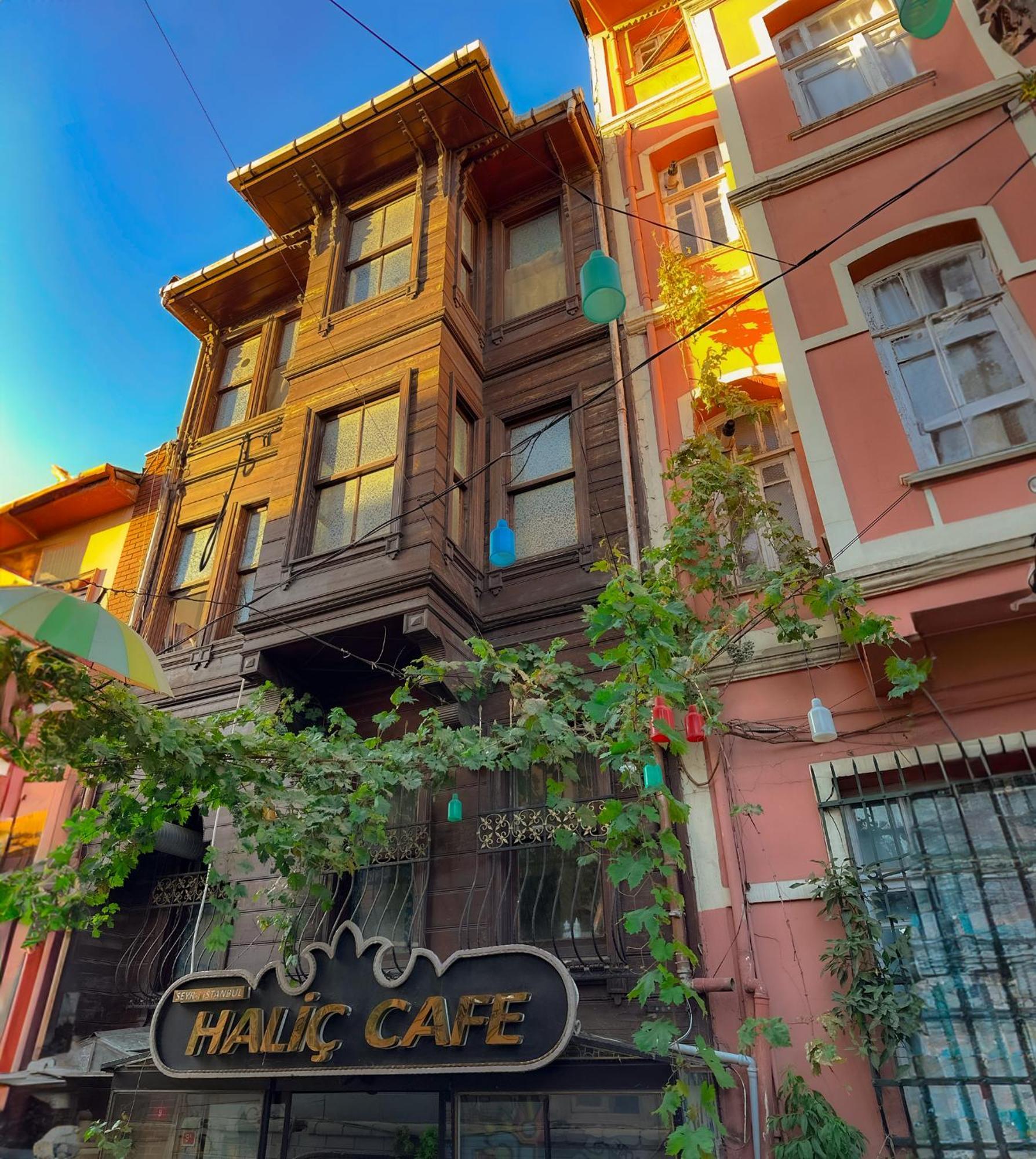 The Halic Bosphorus Hotel Istanbul Exterior photo